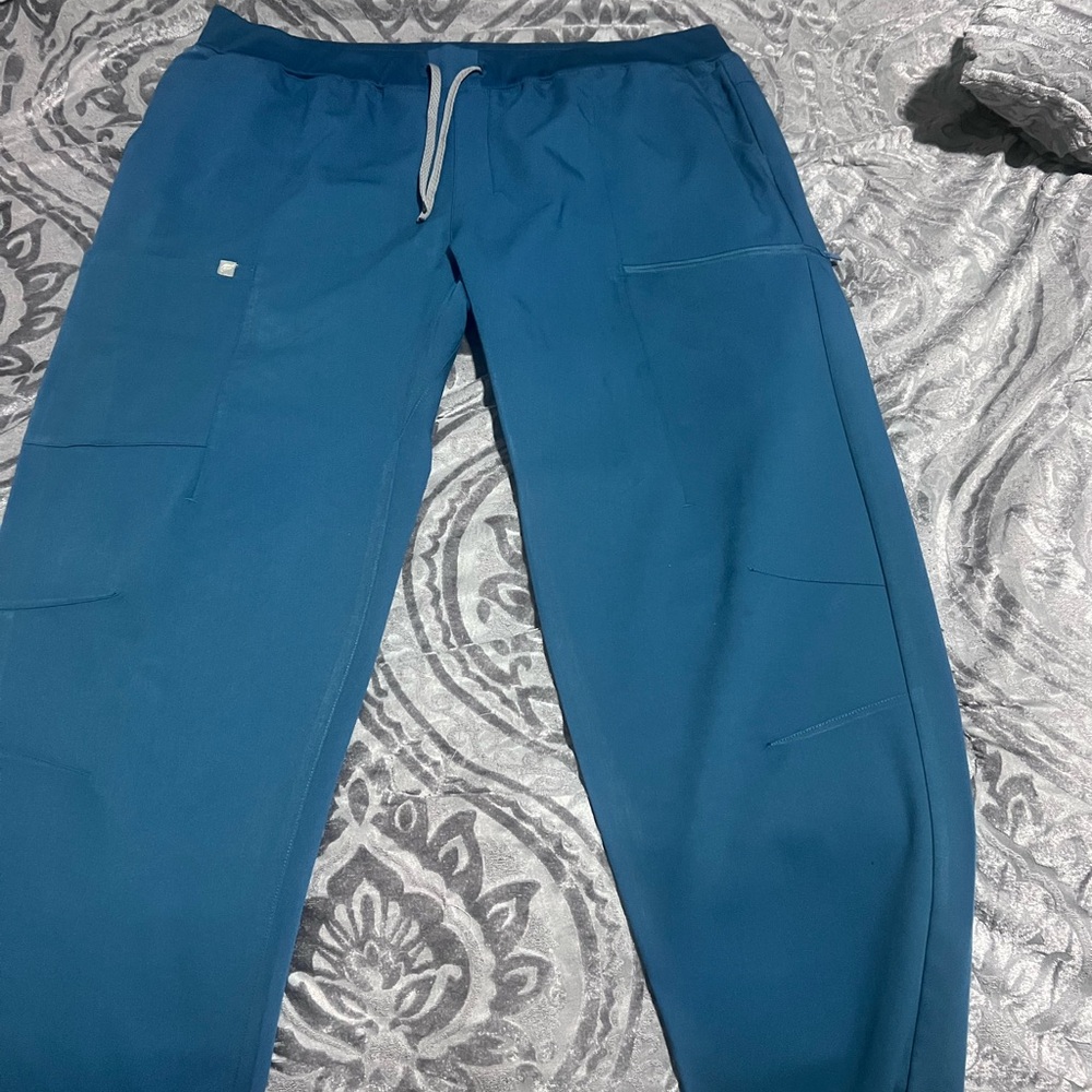 Men's Fabletics Caribbean Blue Jogger Pants